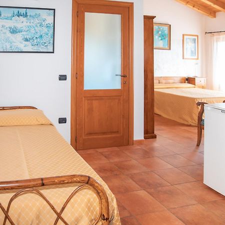Bio Agriturismo Vojon Ponti sul Mincio Exterior photo